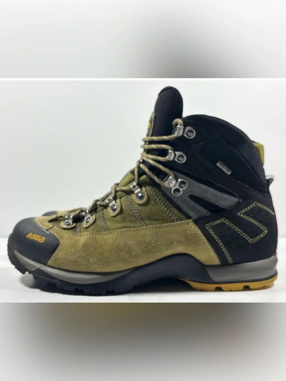 Asolo Fugitive GTX Gore-Tex Hiking Boots Mens Size 11 Olive EUC Leather Vibram